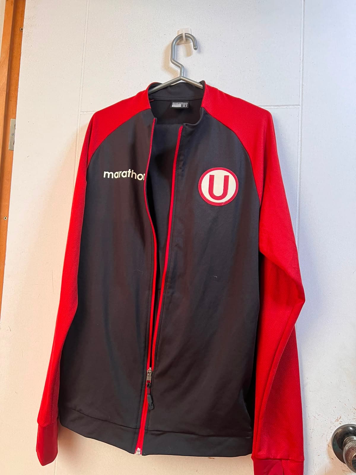 Conjunto Marathon Universitario de Deportes - Oficial